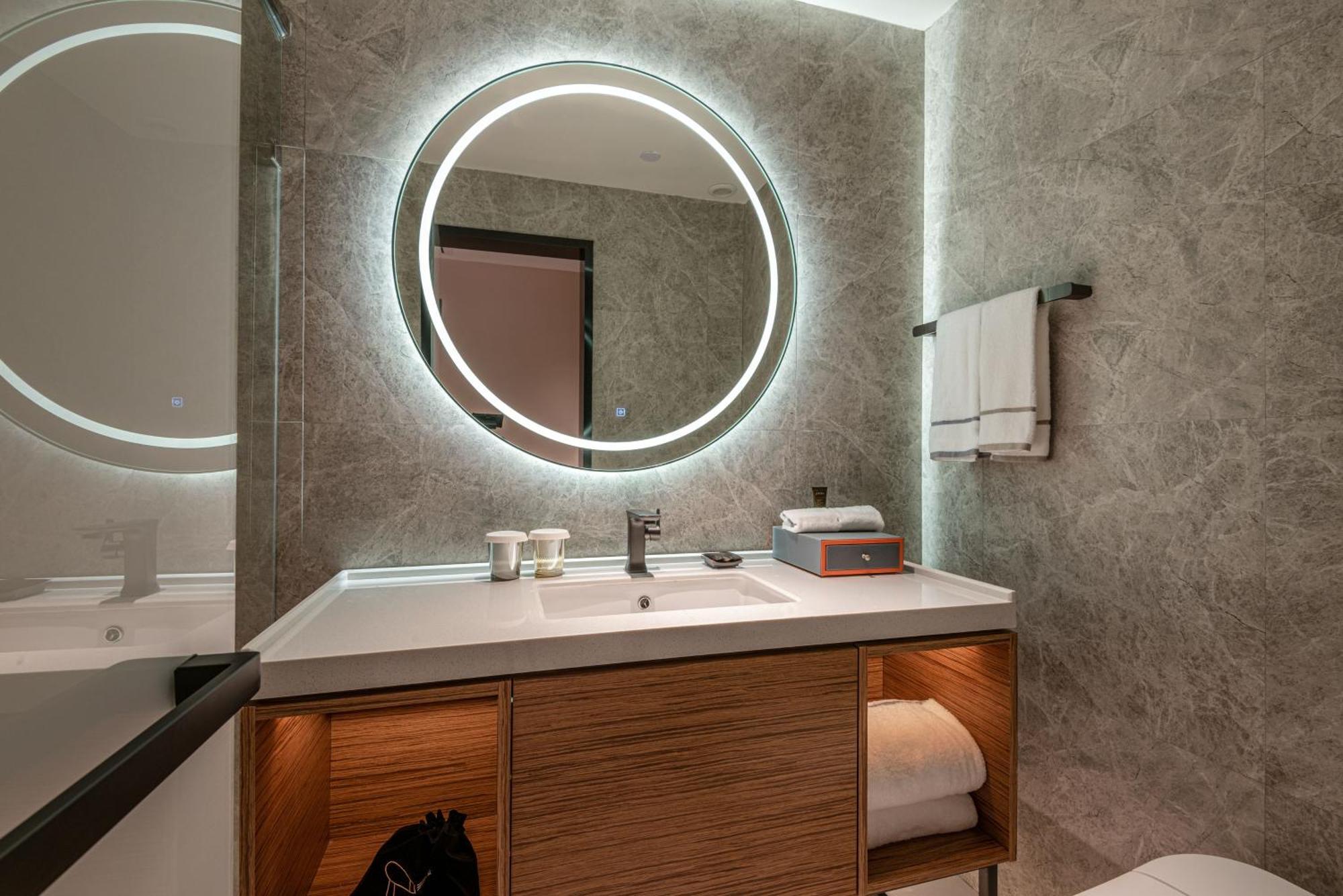 Urcove By Hyatt Shanghai Jing'An Exterior photo